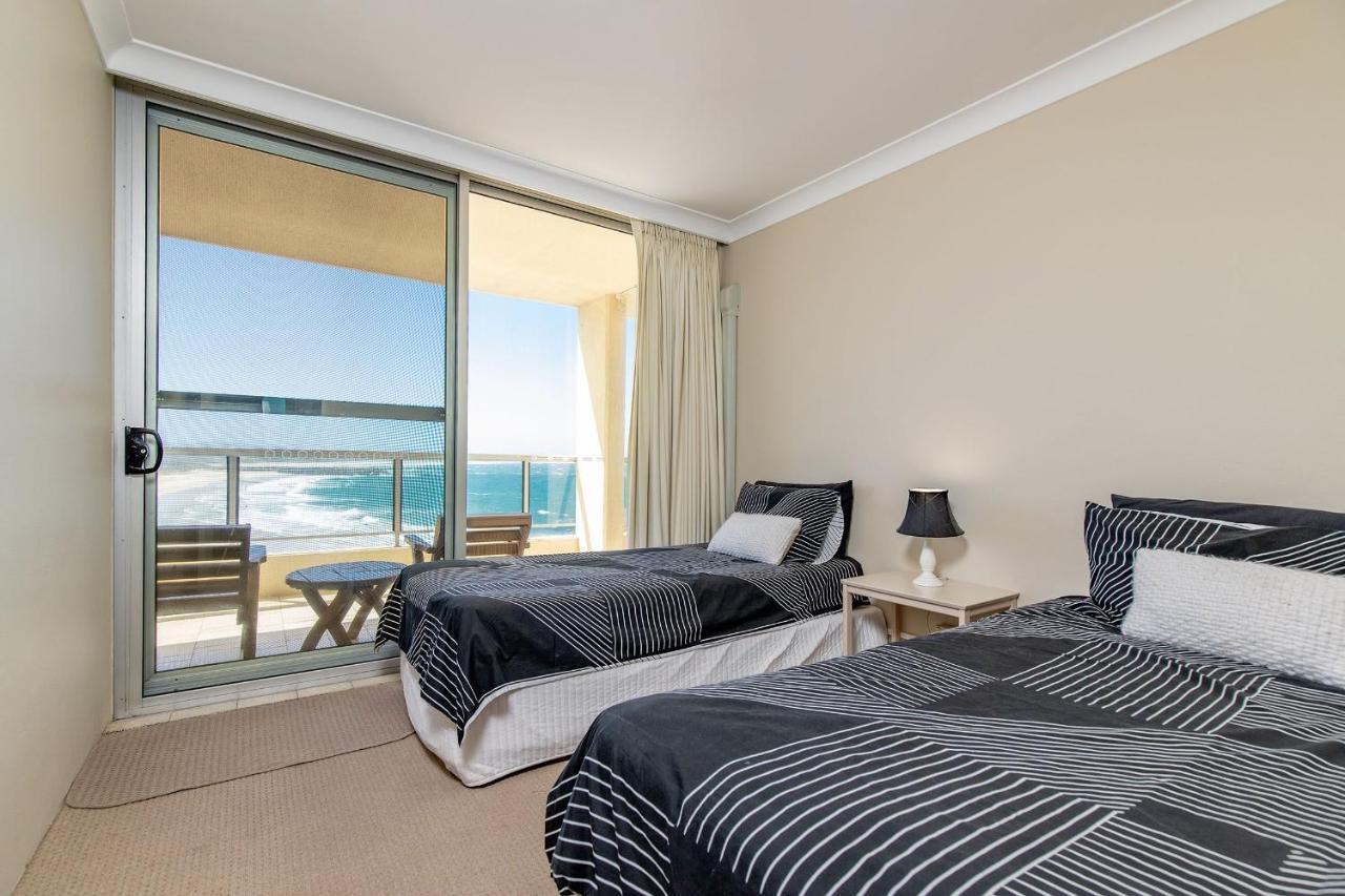 Beachpoint 402 - Linen Not Included Forster Exterior photo